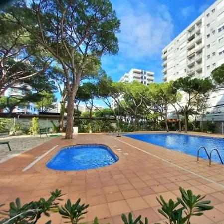 Vacacional & Blanes